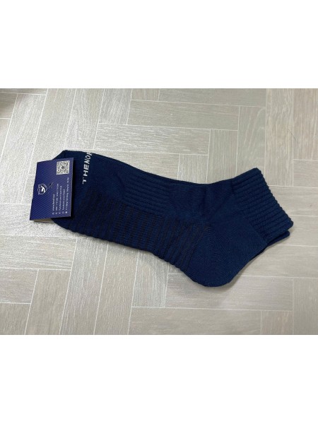 Tất Cổ trung thể thao TNF