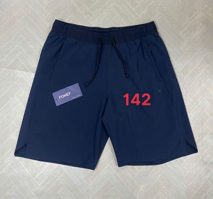 142navy0.jpg